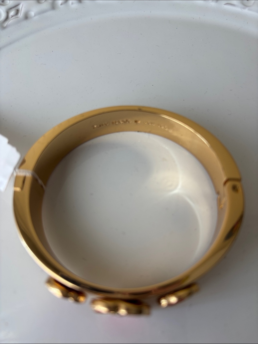 Kate Spade NWOT Gold Floral Pink Enamel Bangle Bracelet - Picture 3 of 5